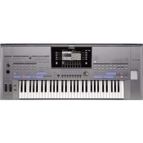 Yamaha Tyros 5 61 keyboard 