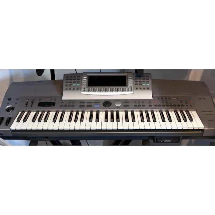 Technics KN6000 keyboard 